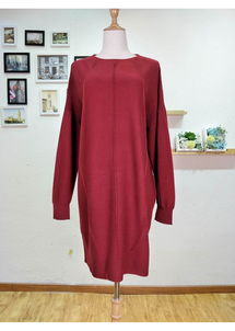 秋冬時(shí)尚女裝批發(fā)指南 品牌折扣羊毛連衣裙貨源推薦